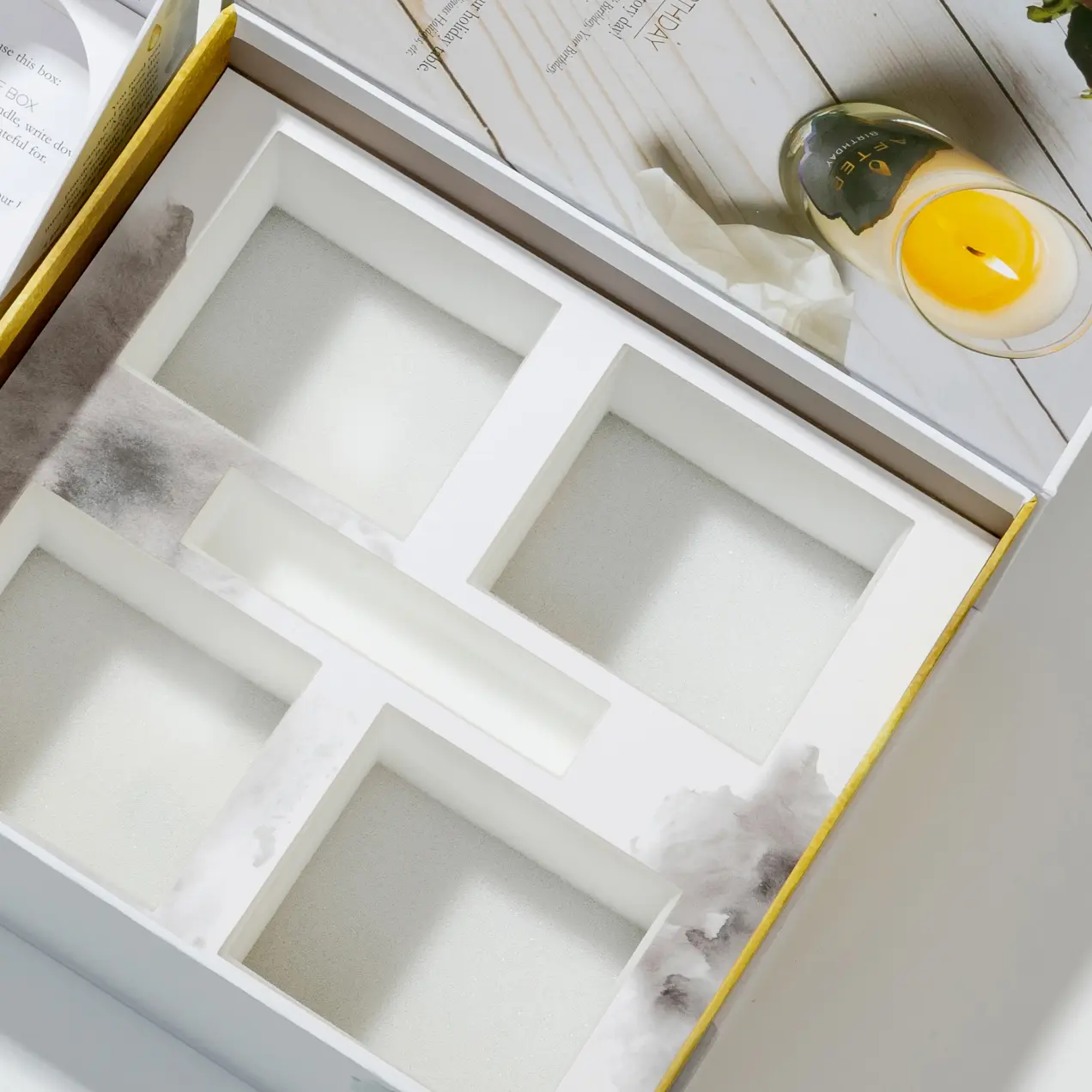 plastic insert for packaging solution