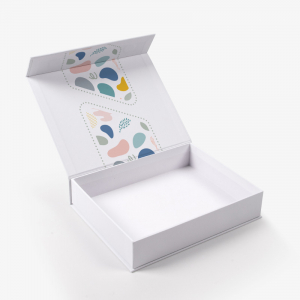 Magnetic Closure Boxes